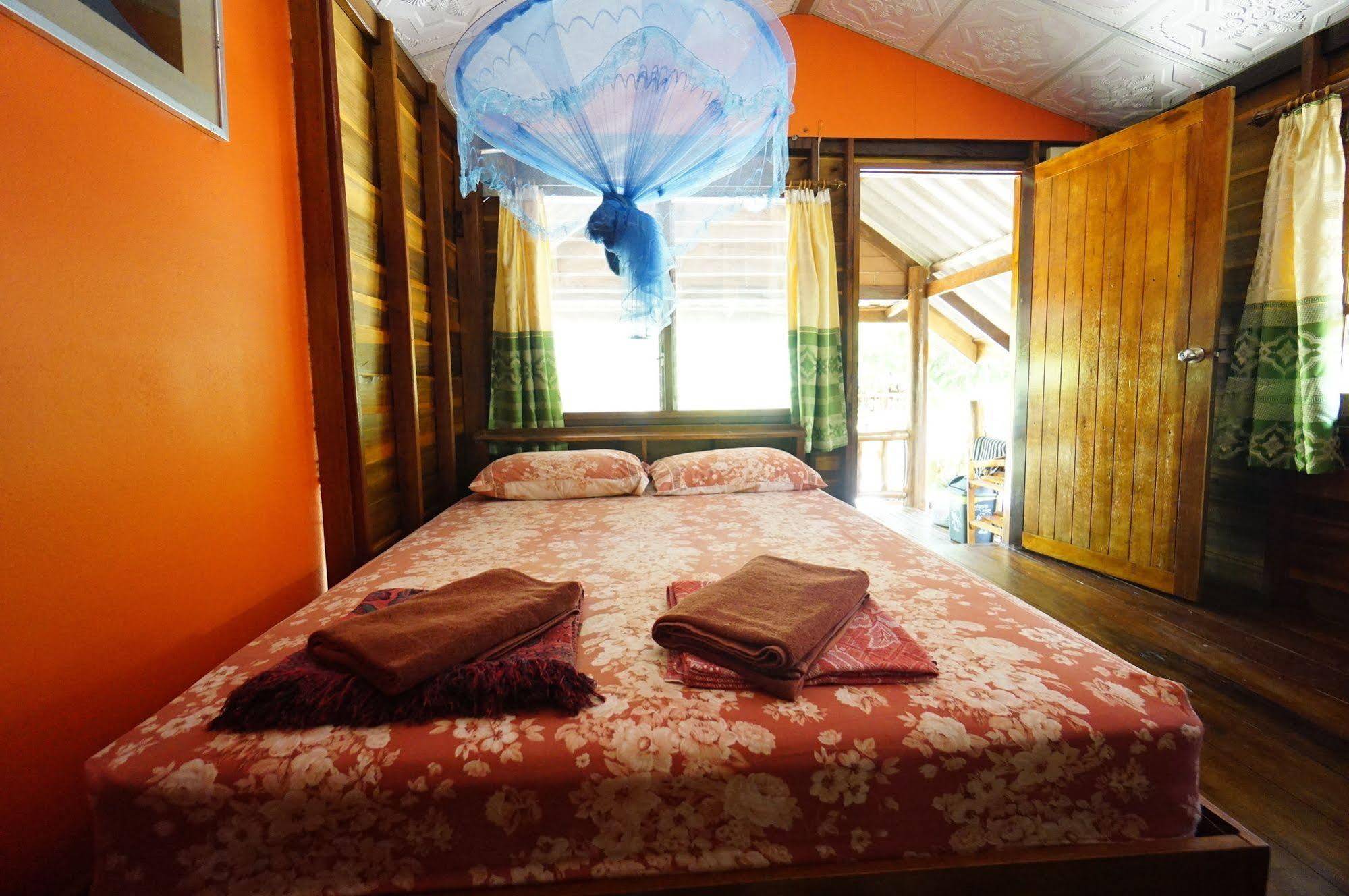 Pasai Ko Yao Noi